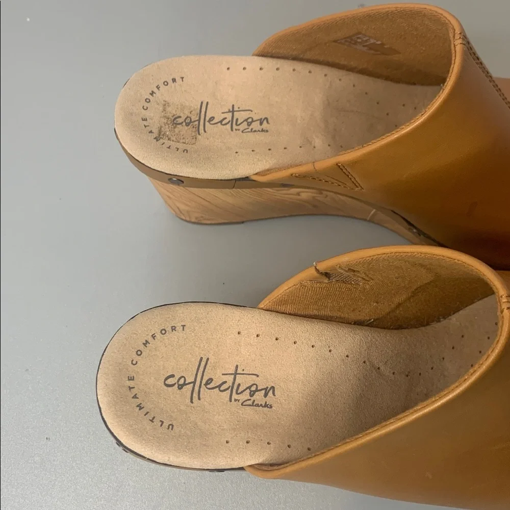 Clarks Brown Leather copper accents Wedge 3” Mules Size 9 - Picture 7 of 13